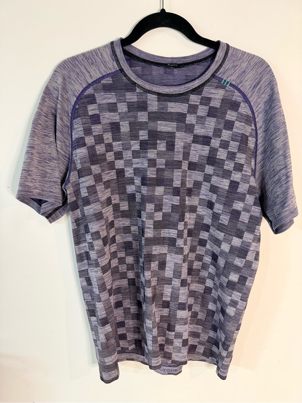 Lululemon purple and gray athletic tee